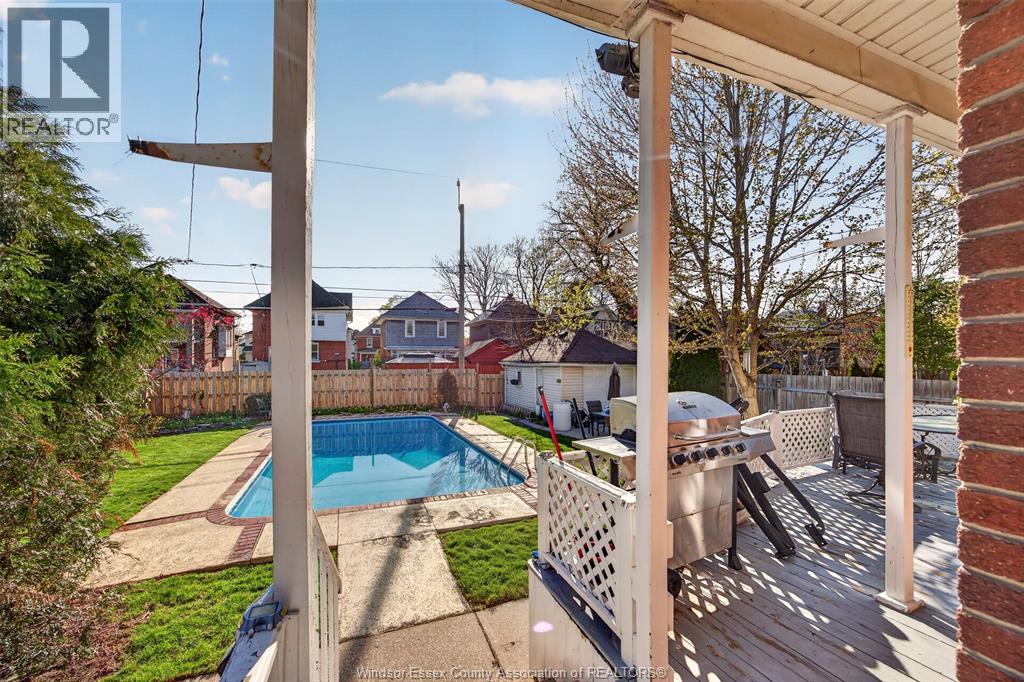 911 Victoria Avenue, Windsor, Ontario  N9A 4N5 - Photo 28 - 26008570