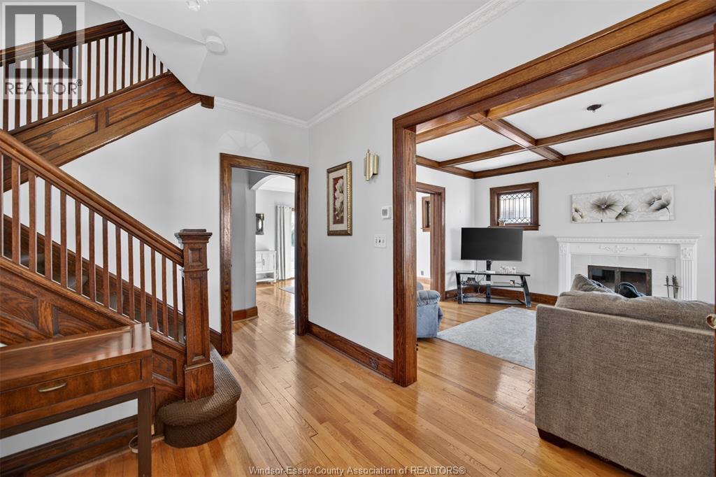 911 Victoria Avenue, Windsor, Ontario  N9A 4N5 - Photo 6 - 26008570