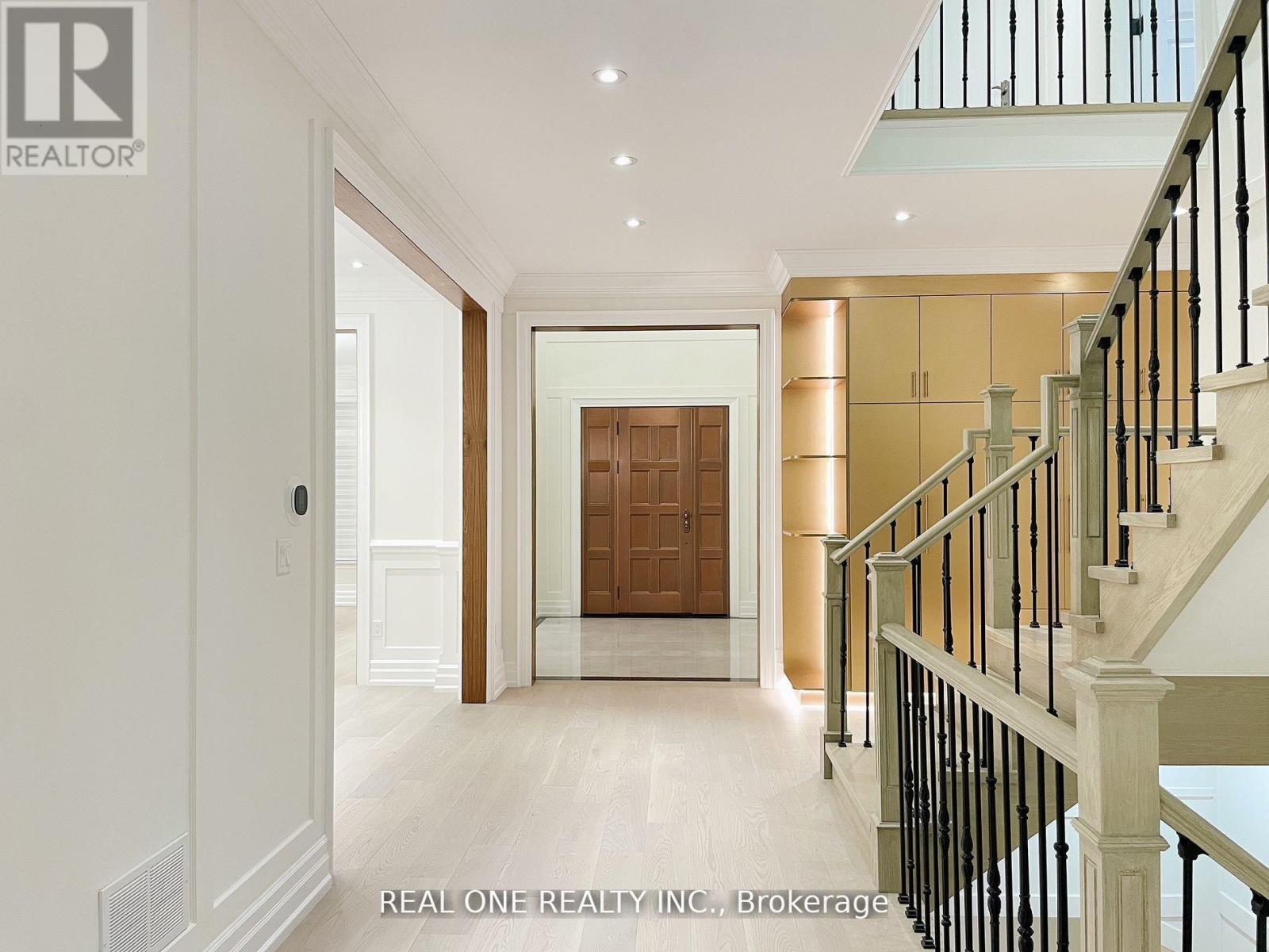 46 Hughson Drive, Markham, Ontario  L3R 2T8 - Photo 5 - N13016692