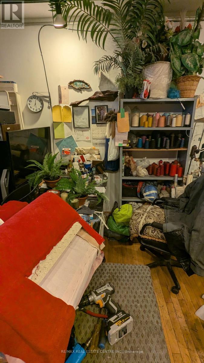 19 John Street, Toronto, Ontario  M9N 1J2 - Photo 18 - W12915956