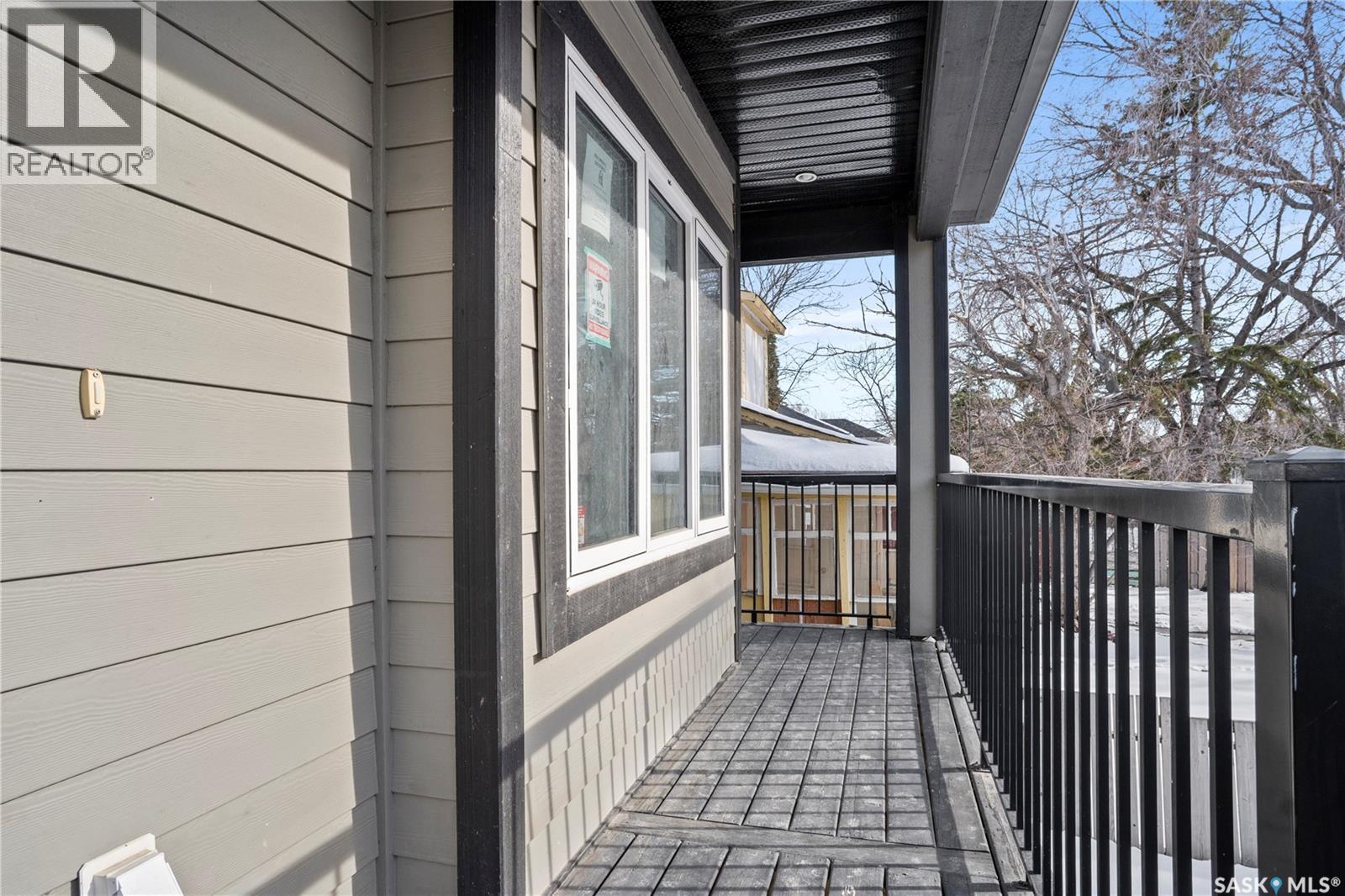 949 Robinson Street, Regina, Saskatchewan  S4T 2M6 - Photo 25 - SK033379