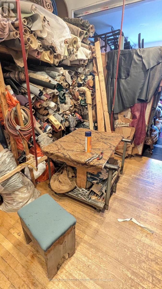 19 John Street, Toronto, Ontario  M9N 1J2 - Photo 33 - W12915956