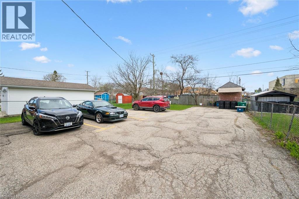 43 Secord Avenue Unit# 1, Kitchener, Ontario  N2B 2L3 - Photo 24 - 40822756