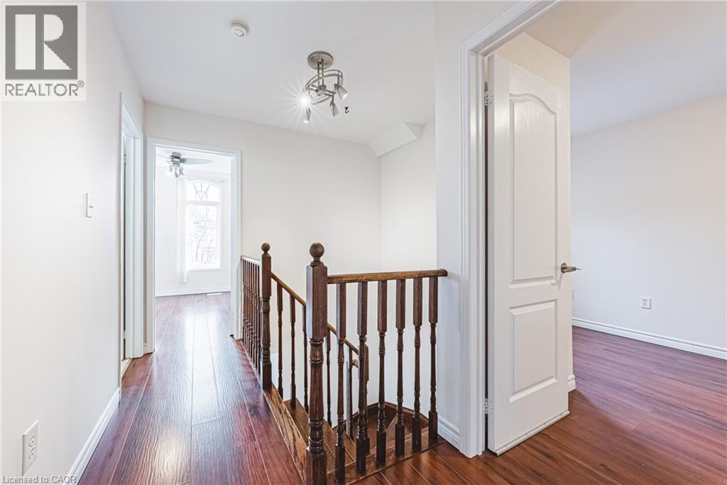 2412 Curtis Road, Burlington, Ontario  L7L 7M3 - Photo 12 - 40822742