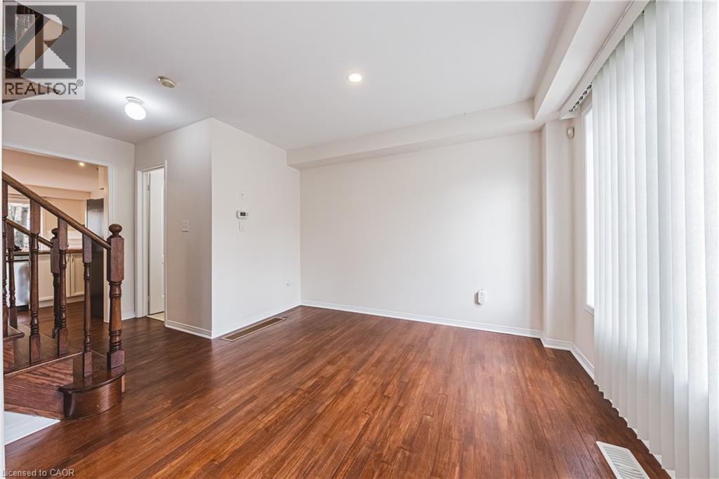 2412 Curtis Road, Burlington, Ontario  L7L 7M3 - Photo 3 - 40822742