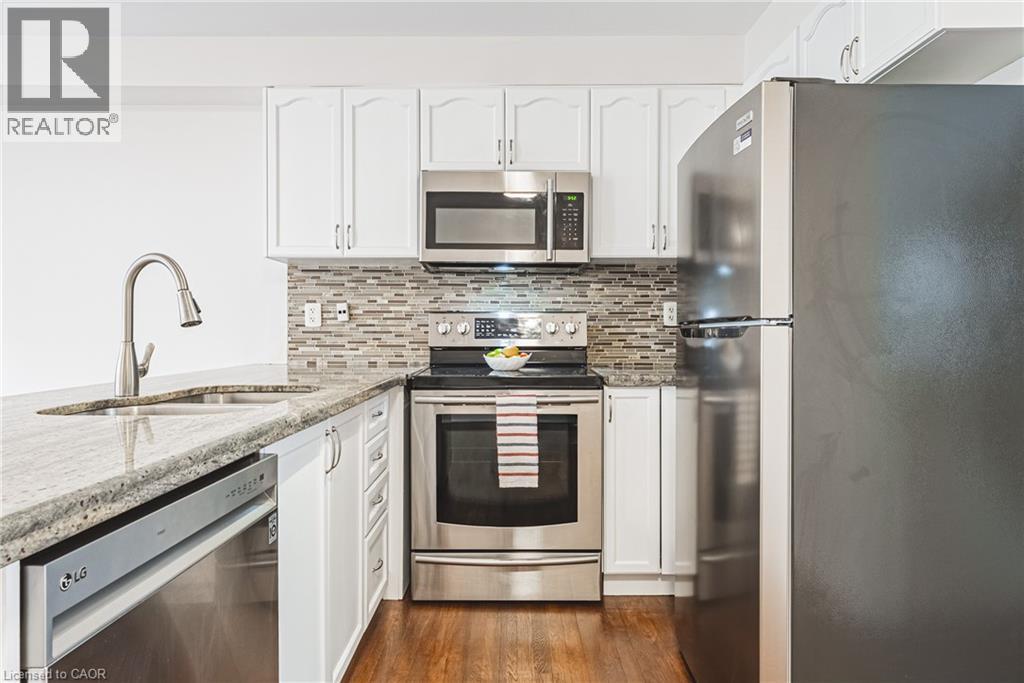 2412 Curtis Road, Burlington, Ontario  L7L 7M3 - Photo 8 - 40822742