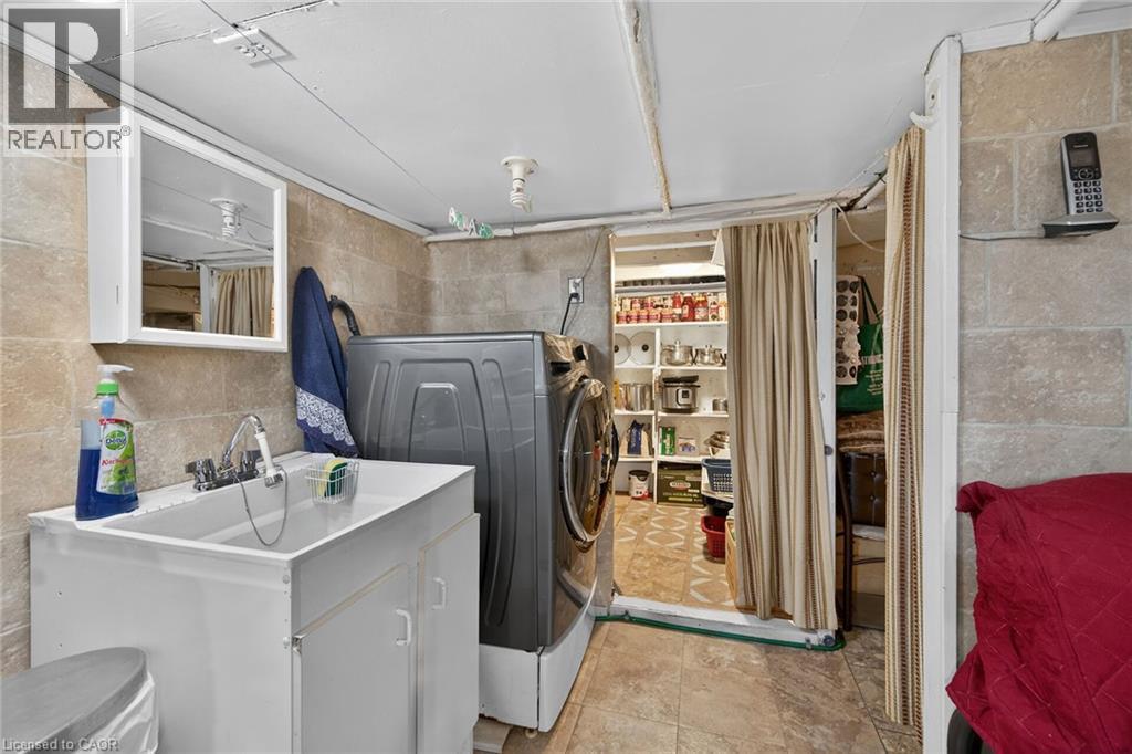 142 Ray Street N, Hamilton, Ontario  L8R 2Y2 - Photo 35 - 40822350