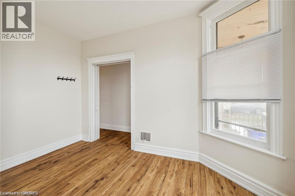 51 Smith Avenue, Hamilton, Ontario  L8L 5P2 - Photo 3 - 40822585