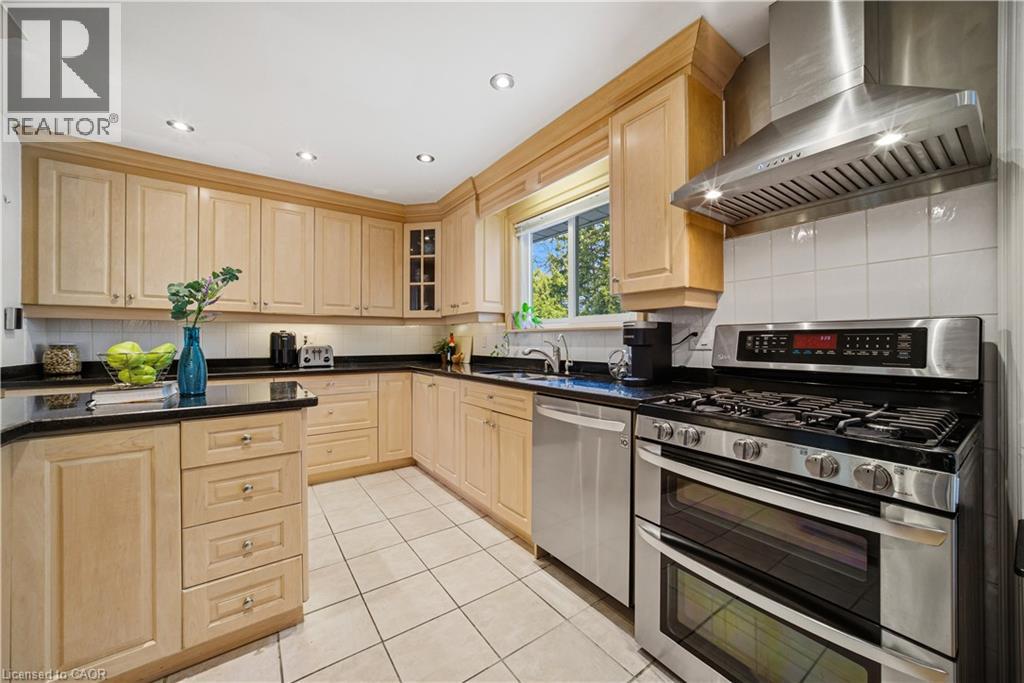 1100 Shaw Street, Oakville, Ontario  L6L 2R8 - Photo 13 - 40819786