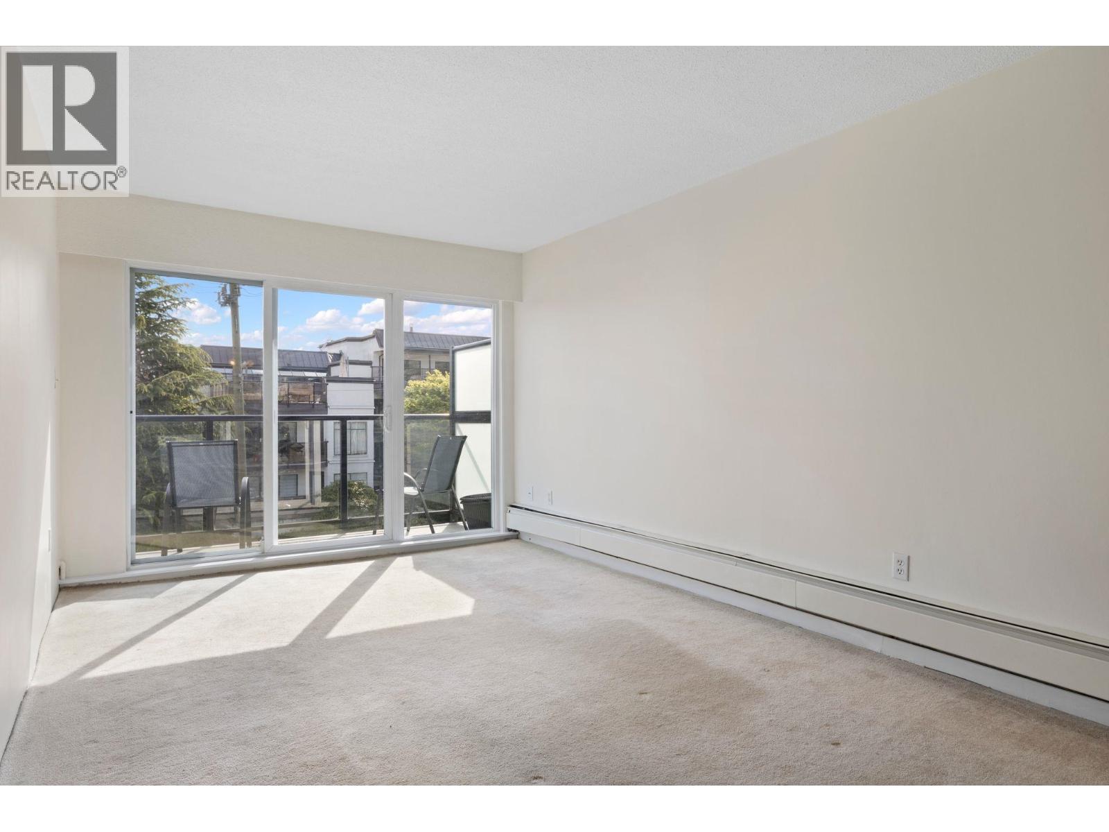 10 2223 Prince Edward Street, Vancouver, British Columbia  V5T 4K6 - Photo 5 - R3113887