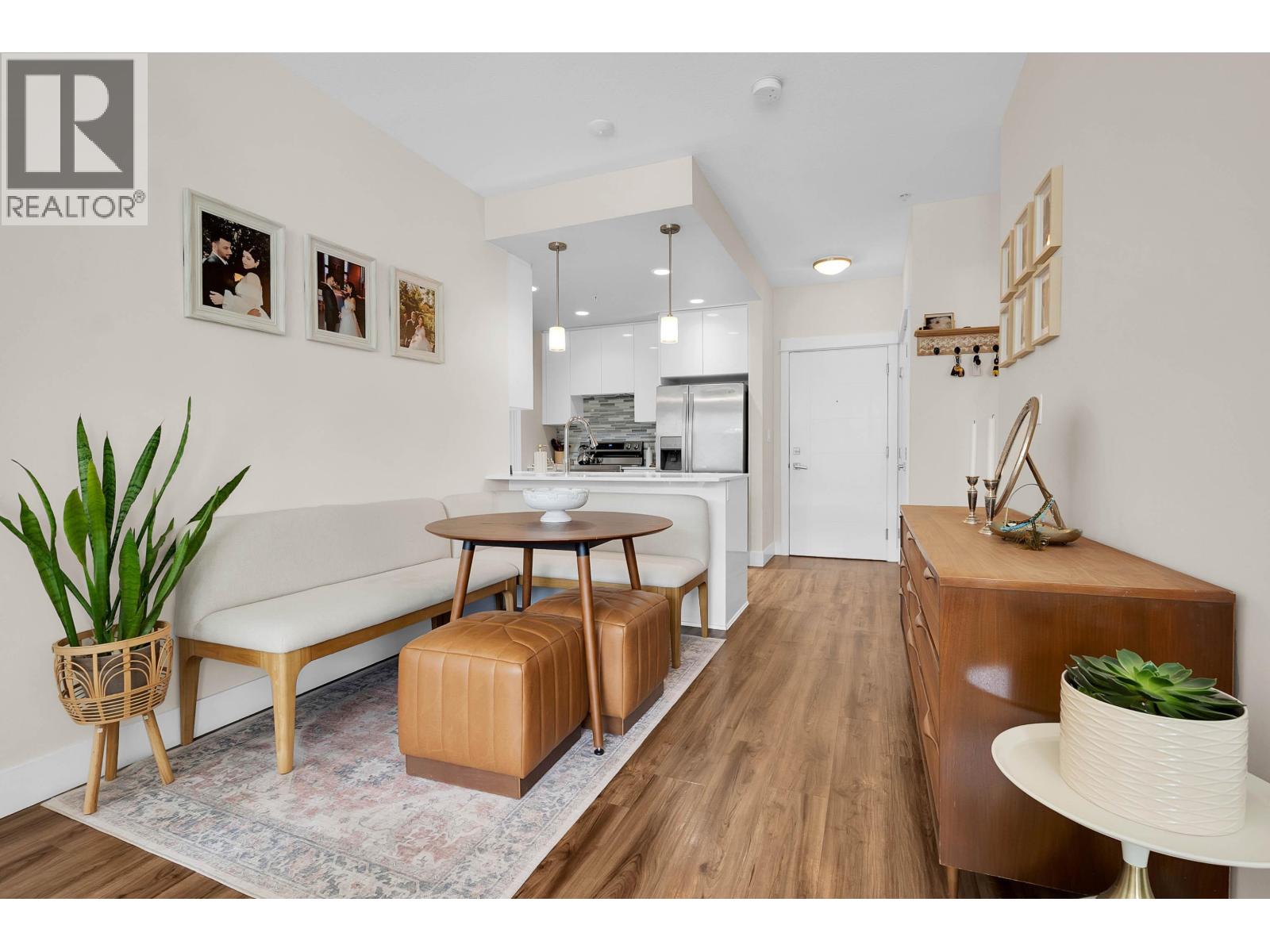 304 2495 Wilson Avenue, Port Coquitlam, British Columbia  V3C 0E4 - Photo 4 - R3113912