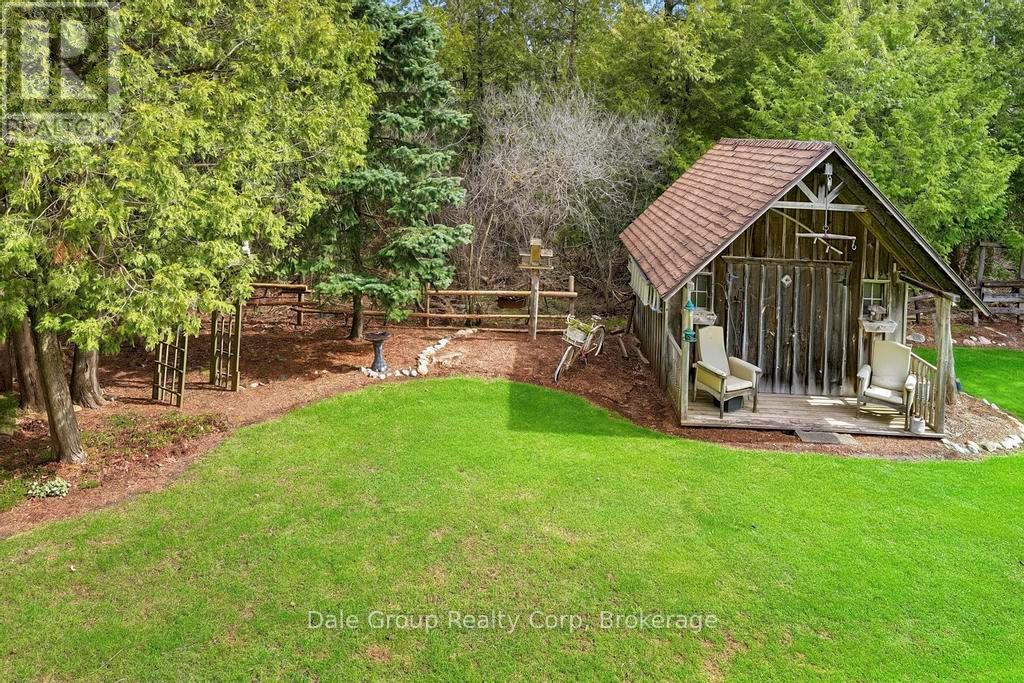 Photo 33 of 37 for 41850 Moncrieff Road E