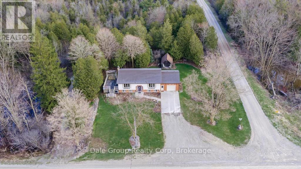 Photo 34 of 37 for 41850 Moncrieff Road E