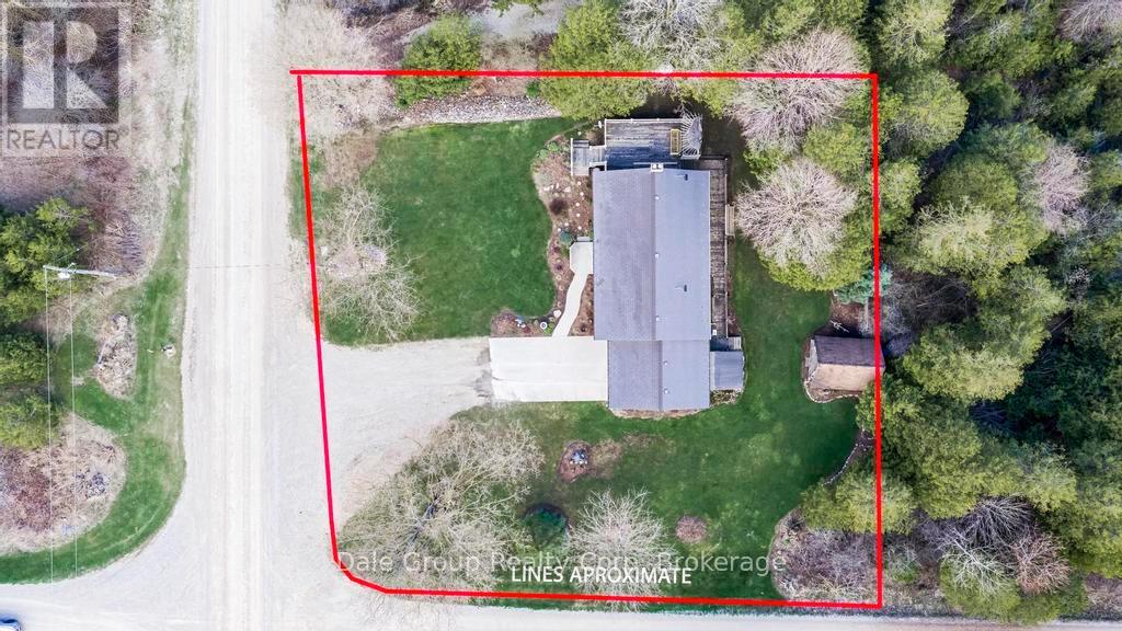 Photo 35 of 37 for 41850 Moncrieff Road E