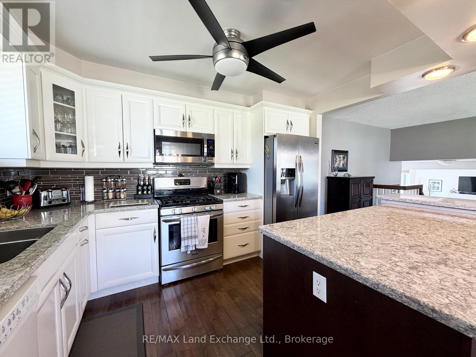 712 Louis Street, Saugeen Shores, Ontario  N0H 2C4 - Photo 13 - X13024426