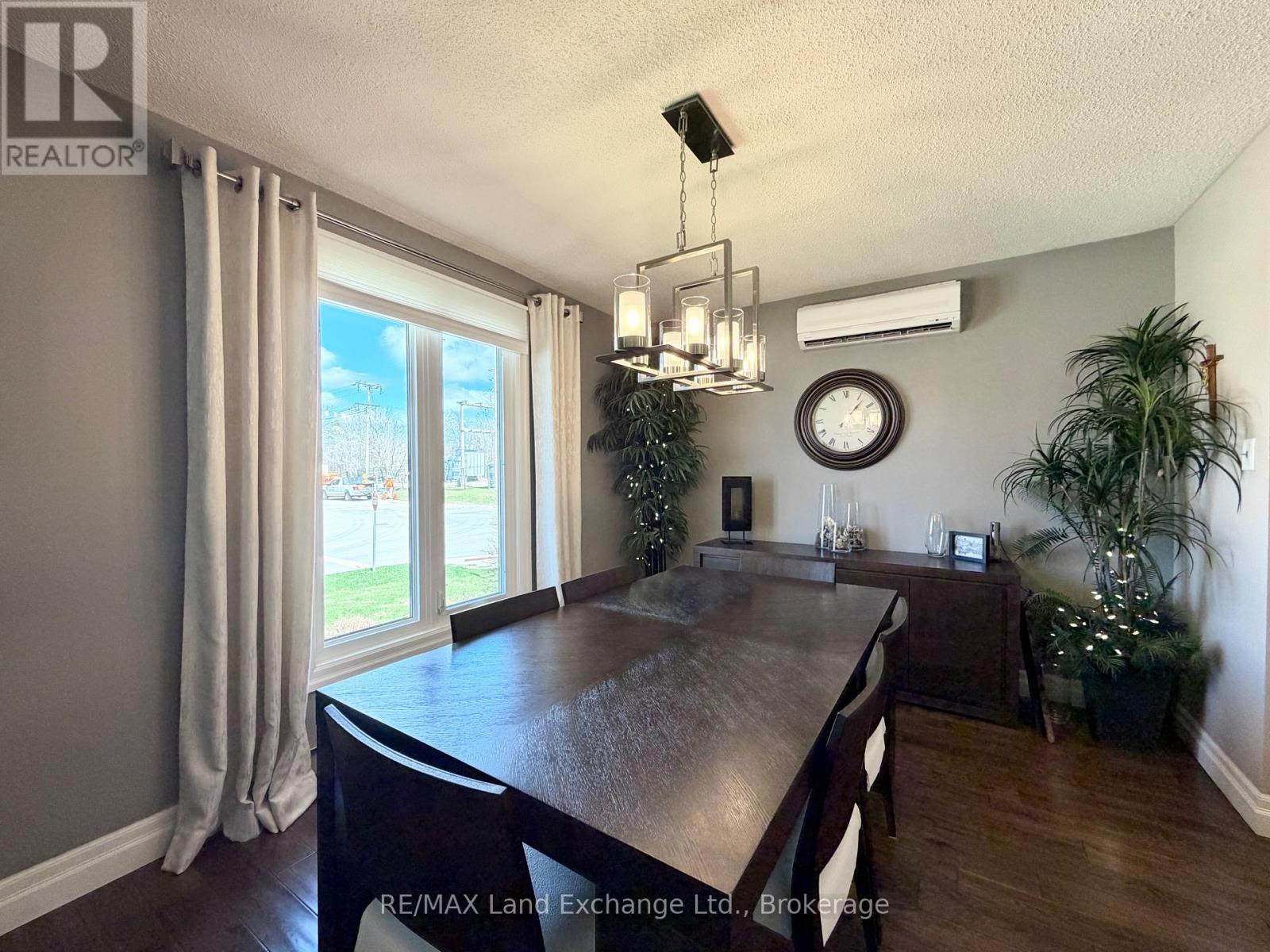 712 Louis Street, Saugeen Shores, Ontario  N0H 2C4 - Photo 14 - X13024426