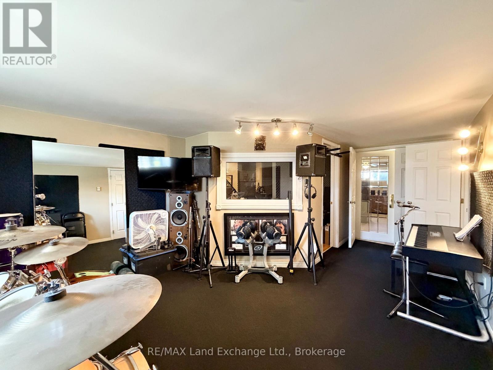 712 Louis Street, Saugeen Shores, Ontario  N0H 2C4 - Photo 24 - X13024426