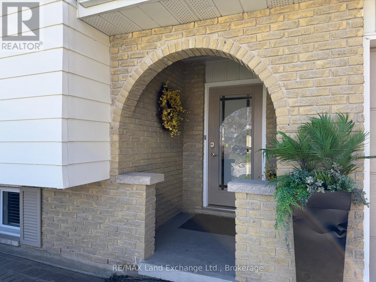 712 Louis Street, Saugeen Shores, Ontario  N0H 2C4 - Photo 27 - X13024426