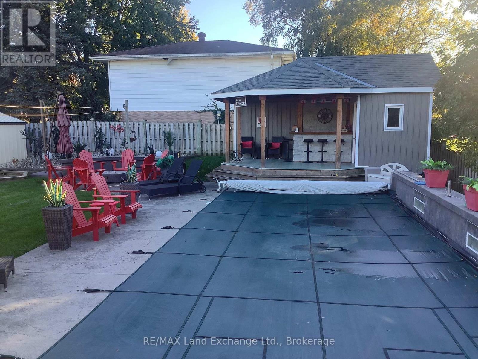 712 Louis Street, Saugeen Shores, Ontario  N0H 2C4 - Photo 33 - X13024426