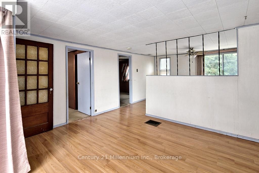 417047 Tenth Line, Blue Mountains, Ontario  N0H 1J0 - Photo 6 - X13024436