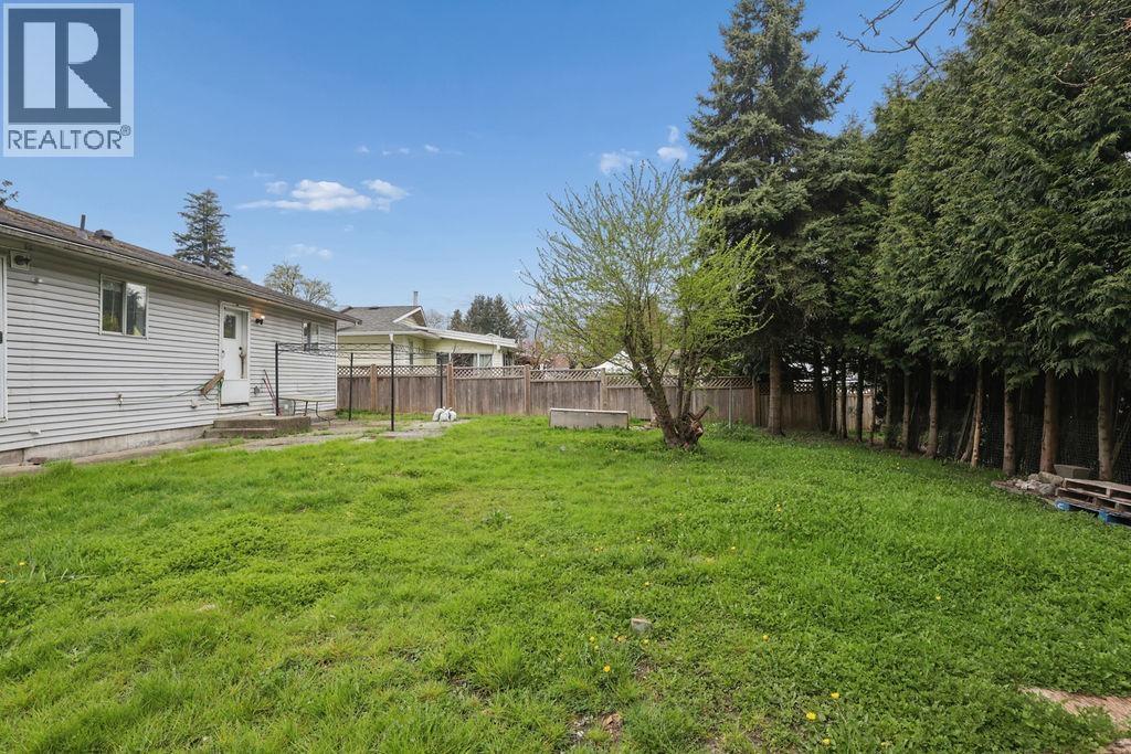 11172 Charlton Street, Maple Ridge, British Columbia  V2X 9E5 - Photo 13 - R3113902