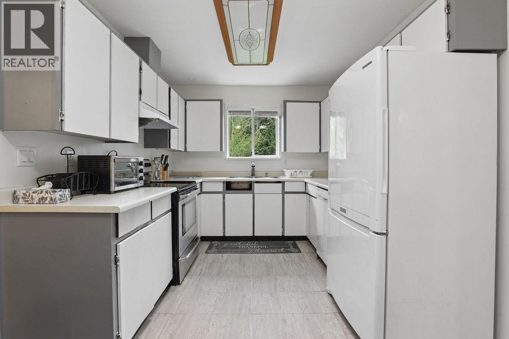 11172 Charlton Street, Maple Ridge, British Columbia  V2X 9E5 - Photo 5 - R3113902