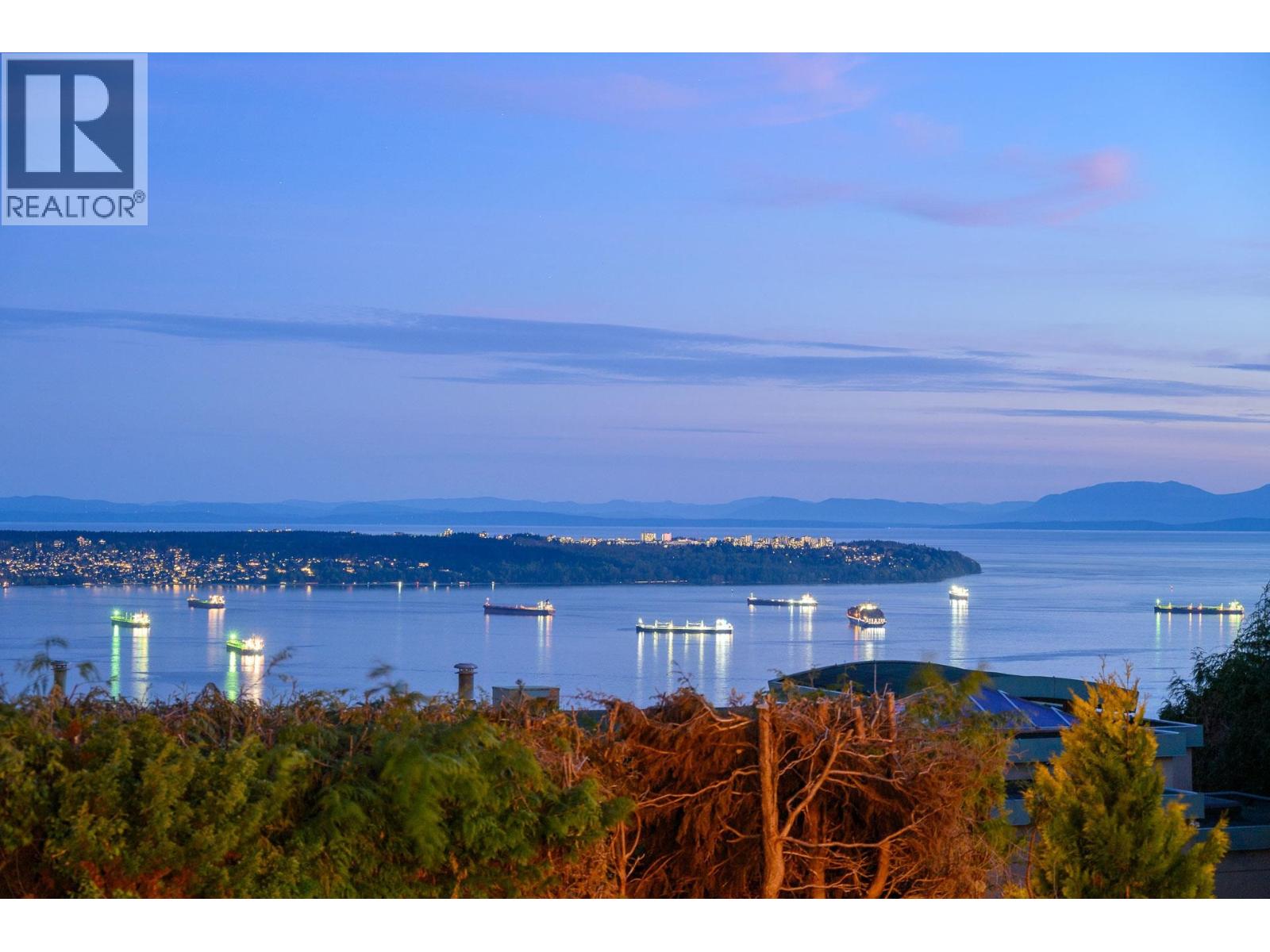 1346 WHITBY ROAD, West Vancouver, British Columbia