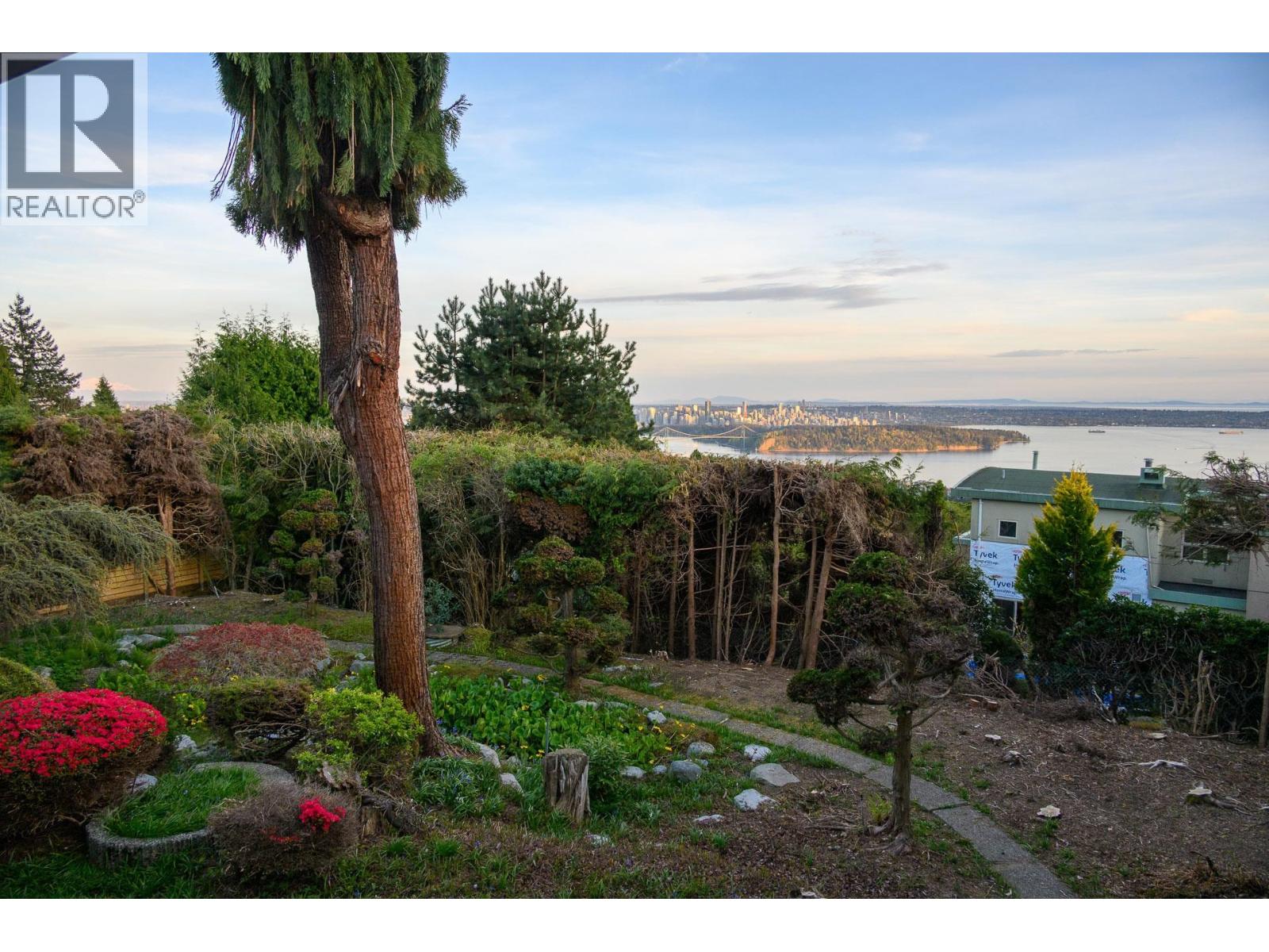 1346 Whitby Road, West Vancouver, British Columbia  V7S 2N5 - Photo 32 - R3113904