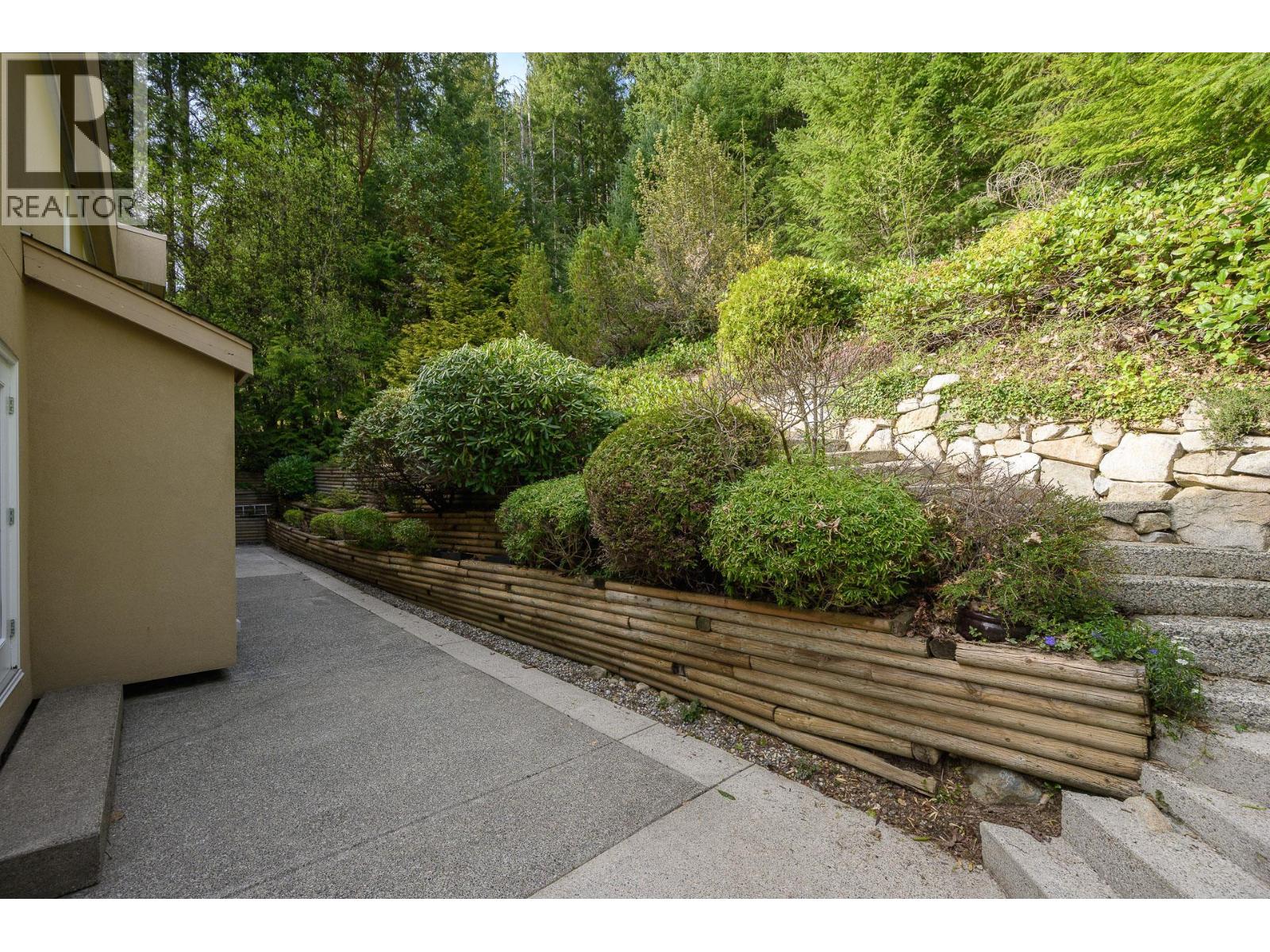 4827 Northwood Place, West Vancouver, British Columbia  V7S 3C5 - Photo 38 - R3113905