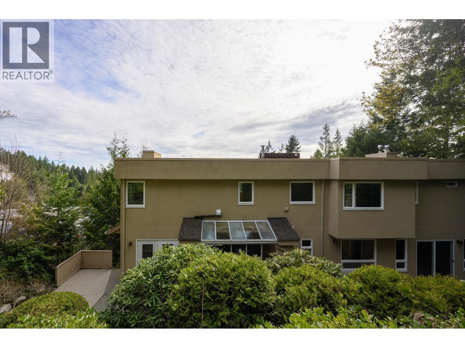 4827 Northwood Place, West Vancouver, British Columbia  V7S 3C5 - Photo 39 - R3113905