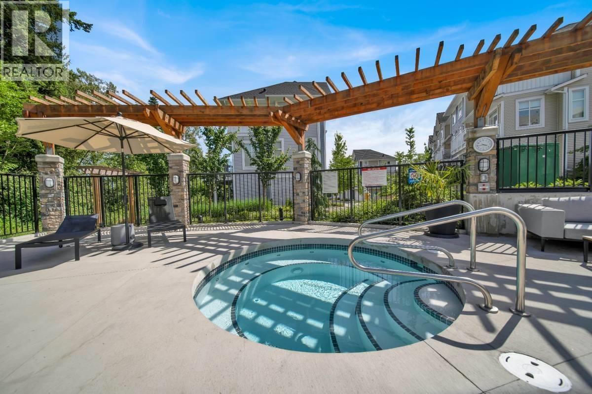 2410 11280 Pazarena Pl, Maple Ridge, British Columbia  V2X 9H8 - Photo 25 - R3113880