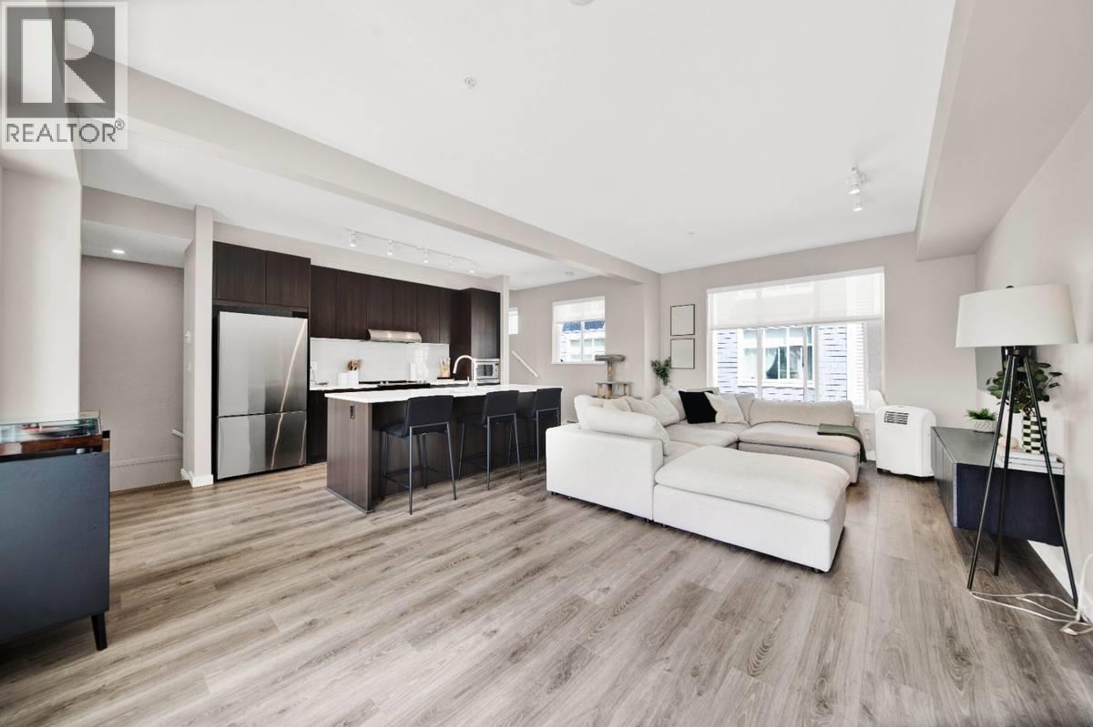 2410 11280 Pazarena Pl, Maple Ridge, British Columbia  V2X 9H8 - Photo 6 - R3113880