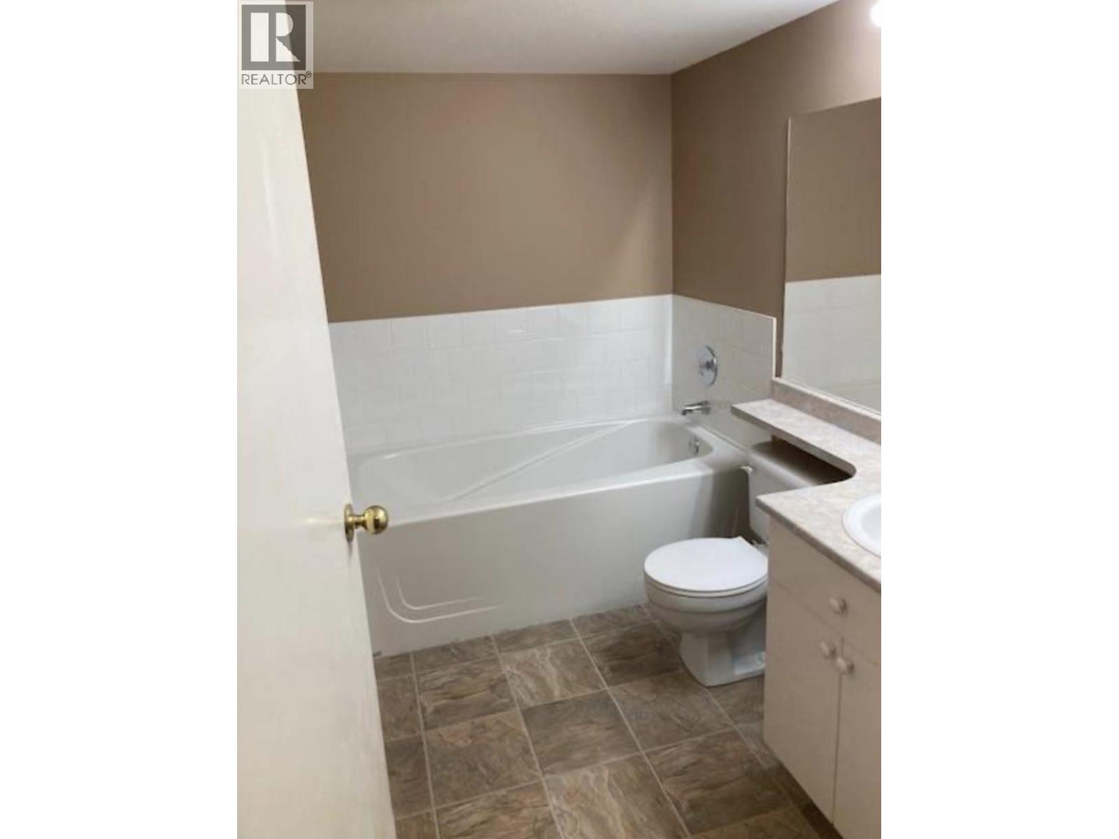 203 22351 St Anne Ave, Maple Ridge, British Columbia  V2X 2E7 - Photo 6 - R3113886