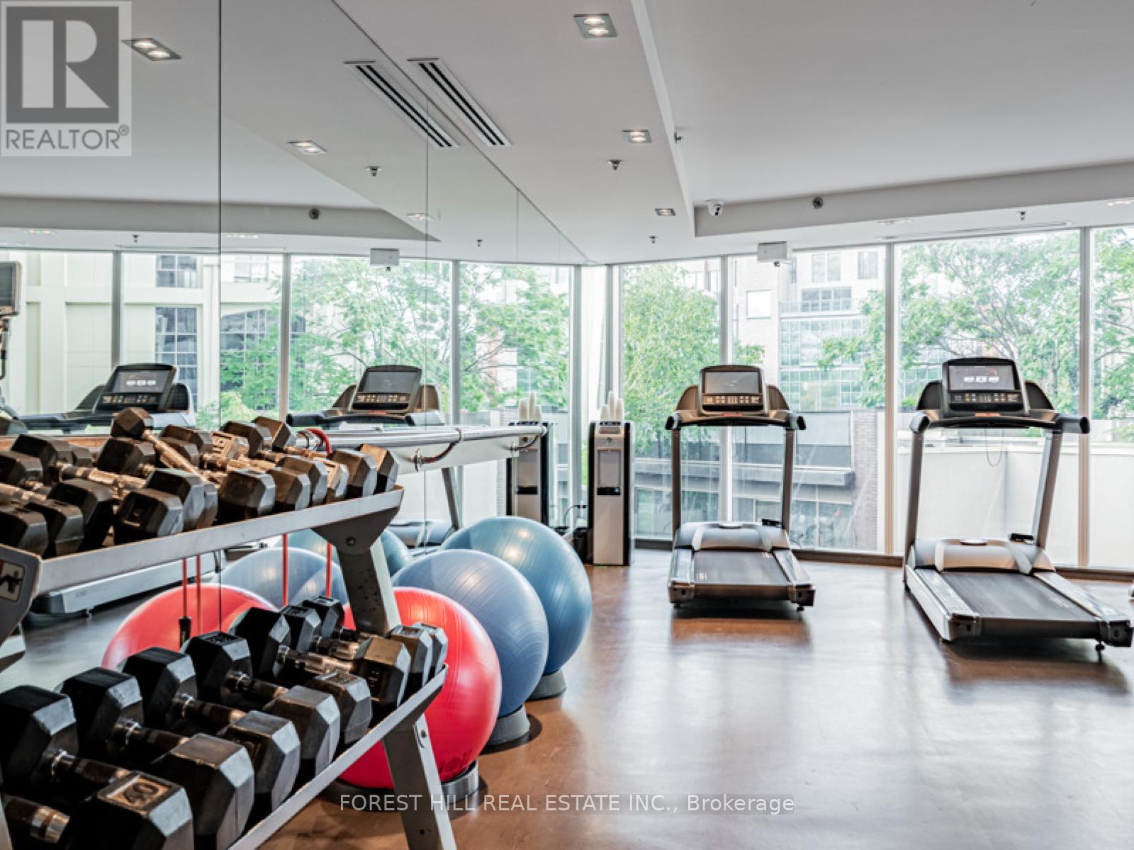 602 - 88 DAVENPORT ROAD Toronto (Annex), ON M5R 0A5