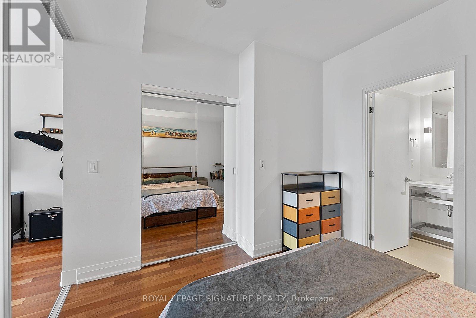 1505 - 80 John Street, Toronto, Ontario  M5V 3X4 - Photo 14 - C13024356