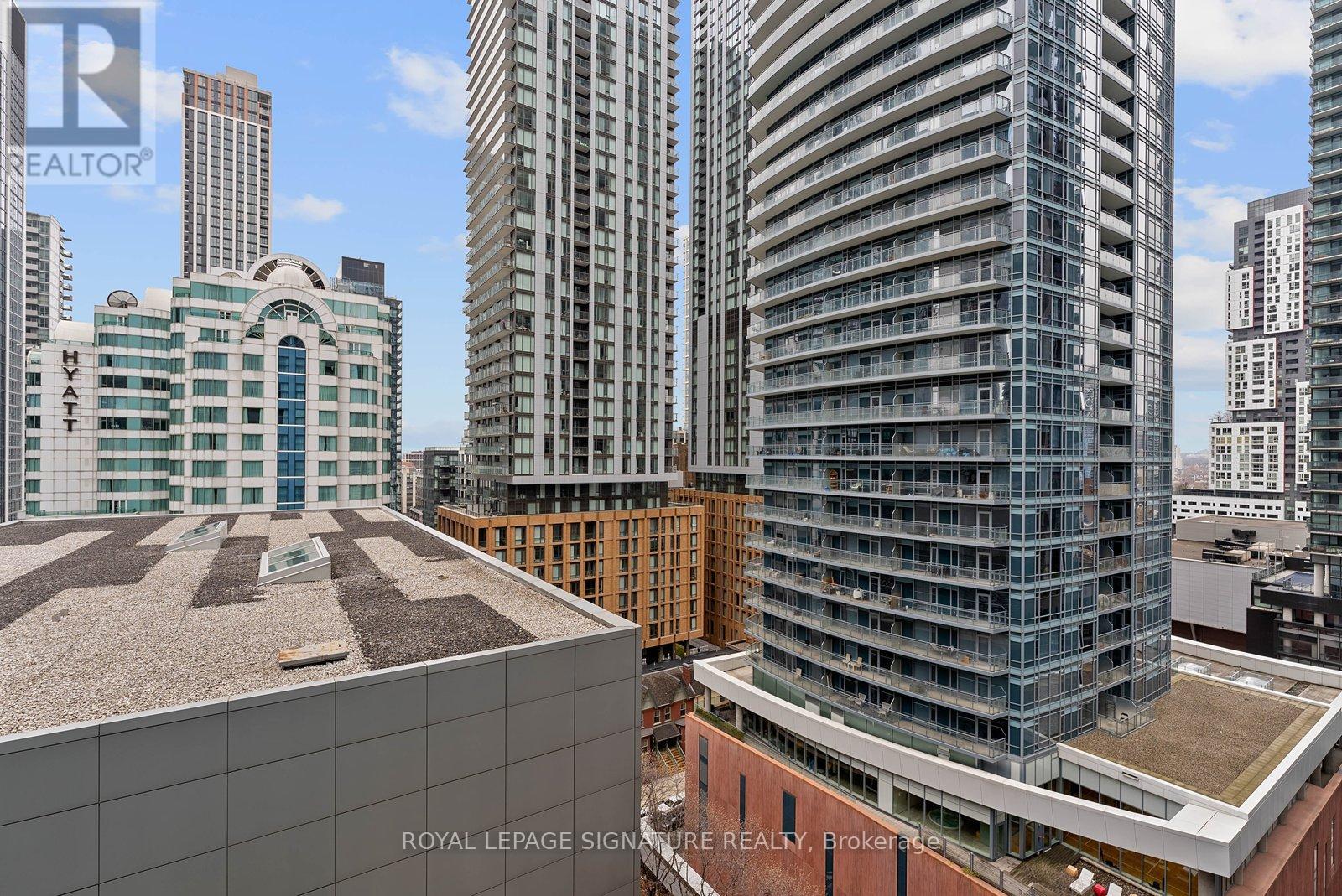 1505 - 80 John Street, Toronto, Ontario  M5V 3X4 - Photo 27 - C13024356