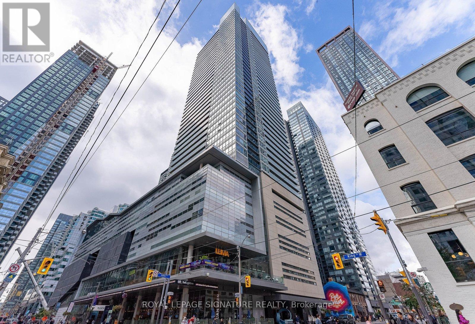 1505 - 80 John Street, Toronto, Ontario  M5V 3X4 - Photo 37 - C13024356