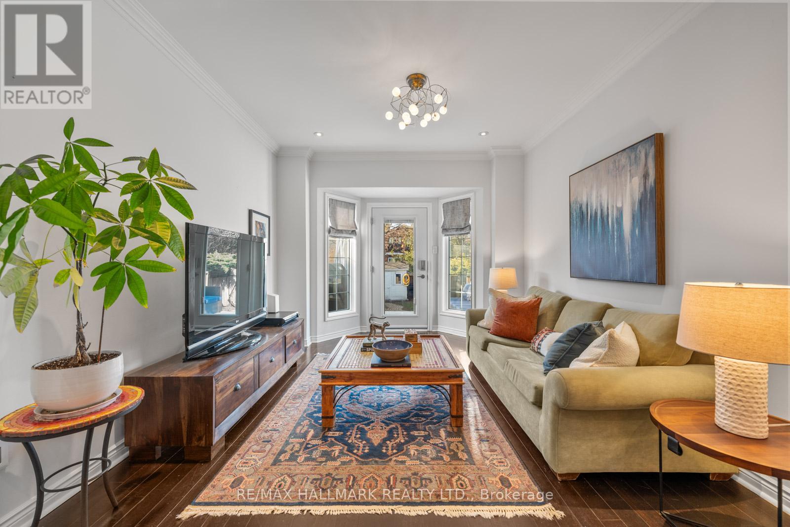 146 Roslin Avenue, Toronto, Ontario  M4N 1Z4 - Photo 19 - C13024366