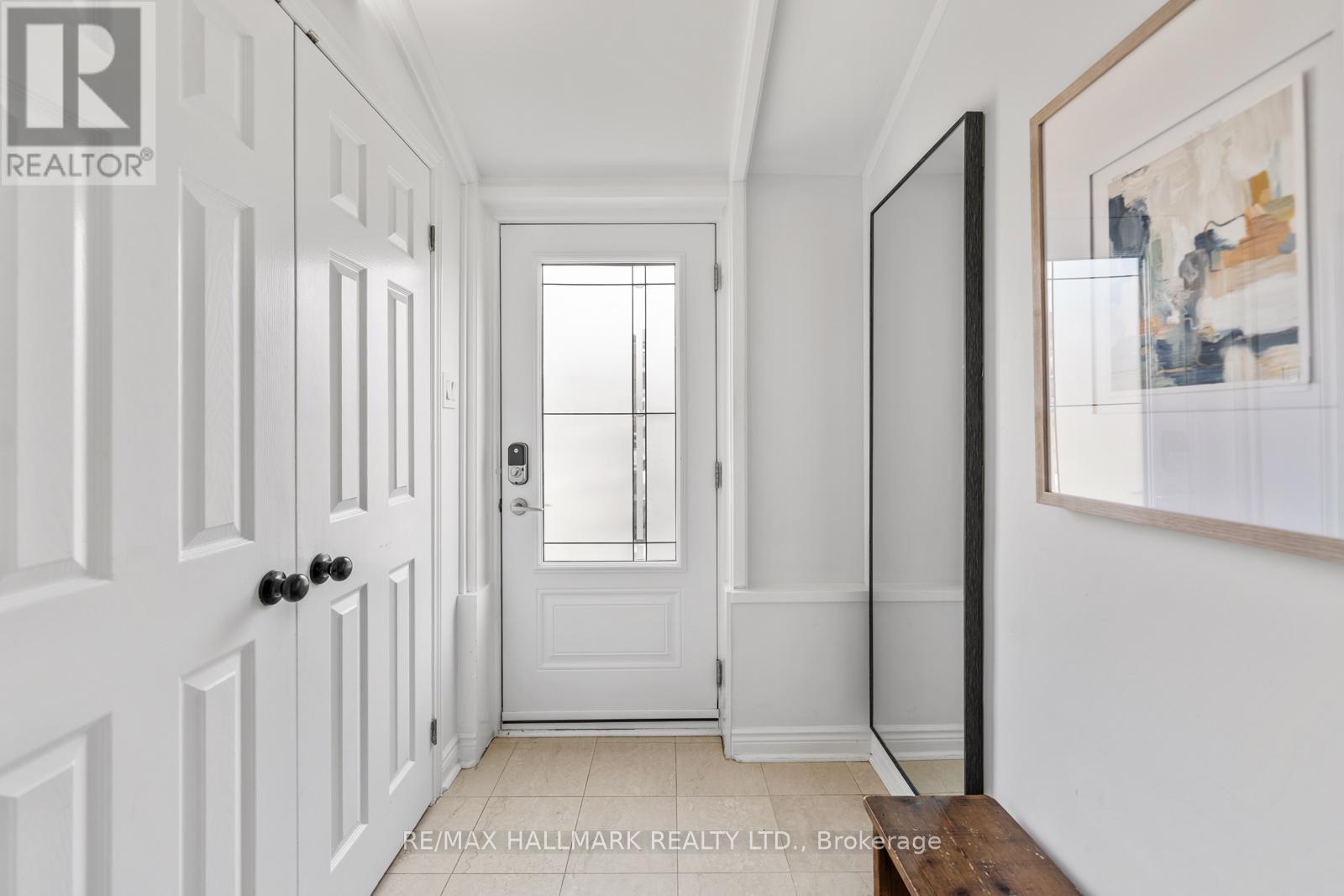 146 Roslin Avenue, Toronto, Ontario  M4N 1Z4 - Photo 3 - C13024366