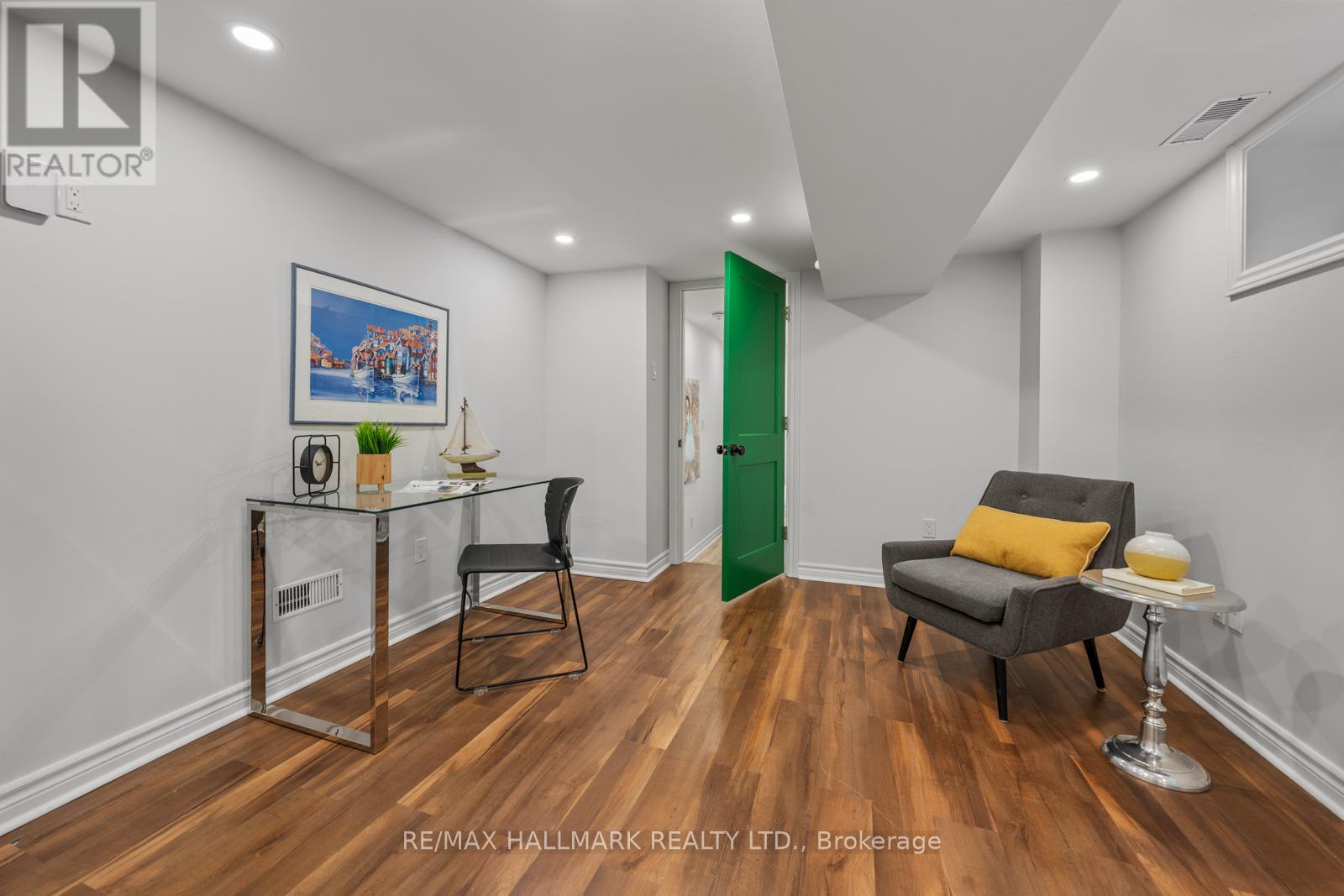 146 Roslin Avenue, Toronto, Ontario  M4N 1Z4 - Photo 37 - C13024366