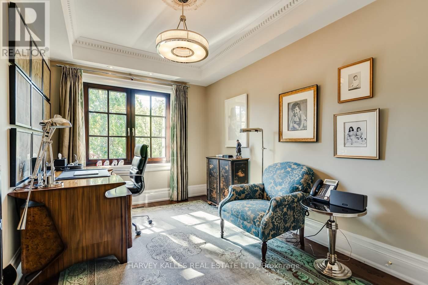 92 South Drive, Toronto, Ontario  M4W 1R6 - Photo 24 - C13024424