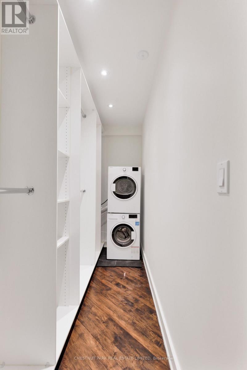 Main Fl - 734 Huron Street, Toronto, Ontario  M4V 2W3 - Photo 28 - C13024466