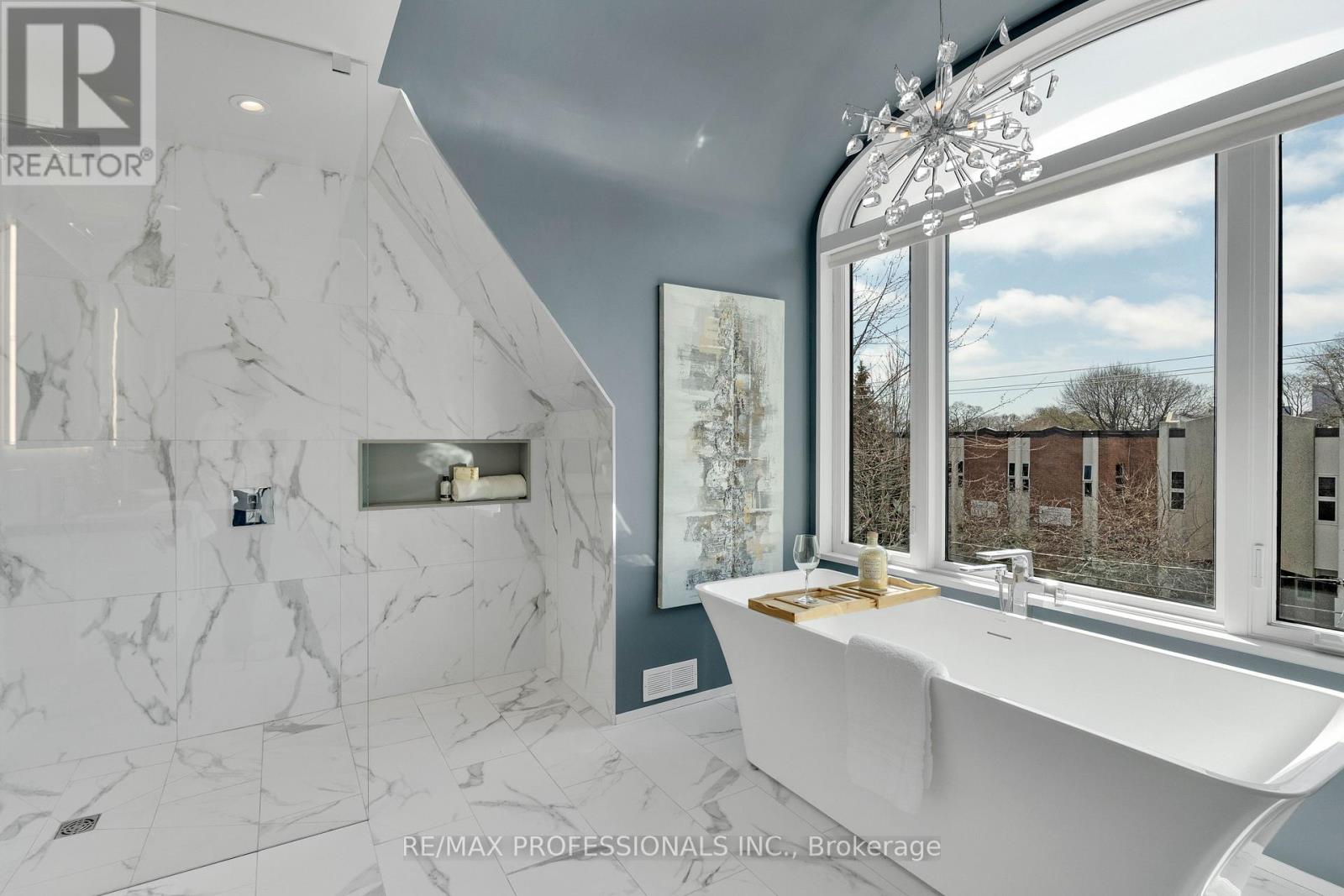 721 Markham Street, Toronto (Annex), Ontario  M6G 2M2 - Photo 25 - C13024484