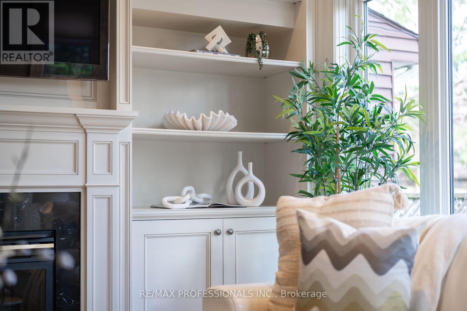 721 Markham Street, Toronto (Annex), Ontario  M6G 2M2 - Photo 3 - C13024484