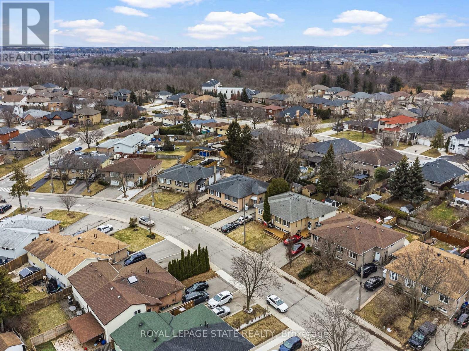 222 Greencedar Drive, Hamilton, Ontario  L9C 6W6 - Photo 32 - X12920590