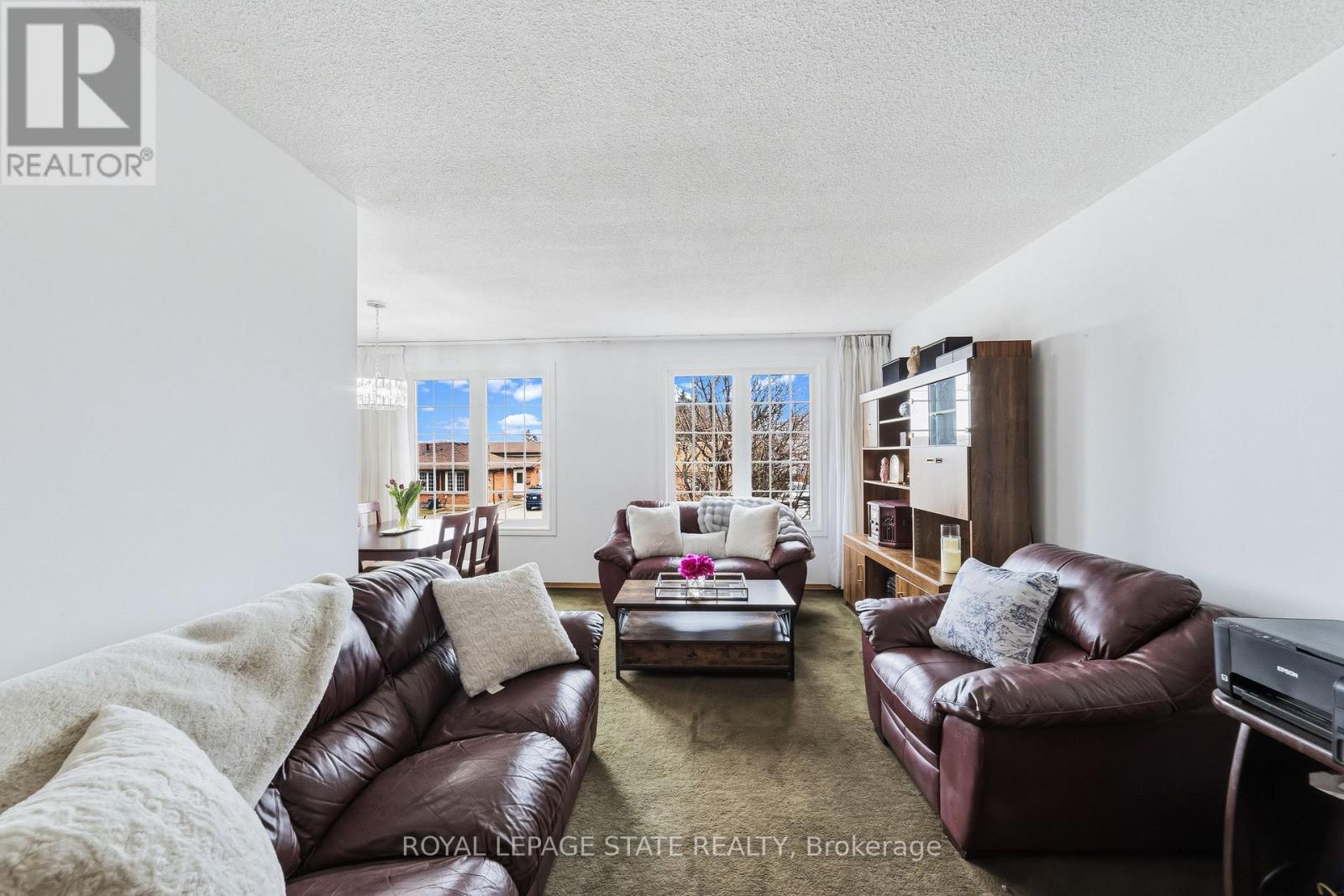 222 Greencedar Drive, Hamilton, Ontario  L9C 6W6 - Photo 9 - X12920590