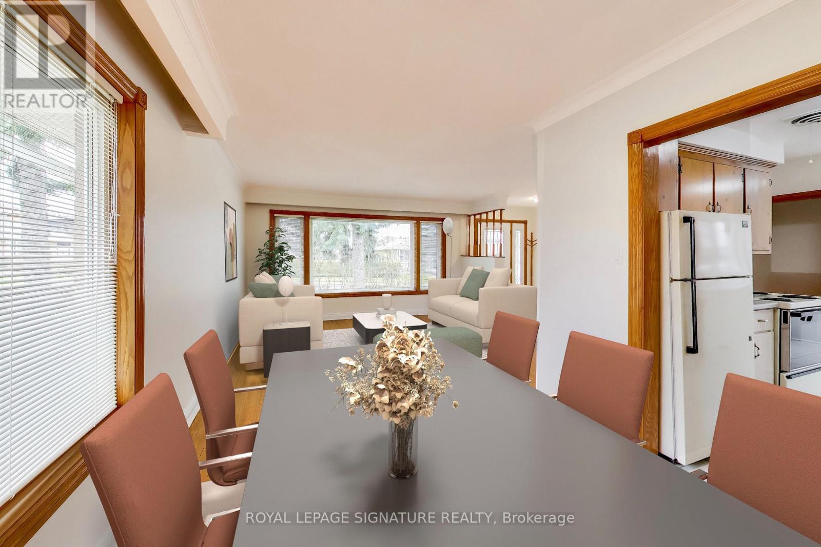 1 Charlemont Crescent, Toronto, Ontario  M1T 1M3 - Photo 11 - E13024476