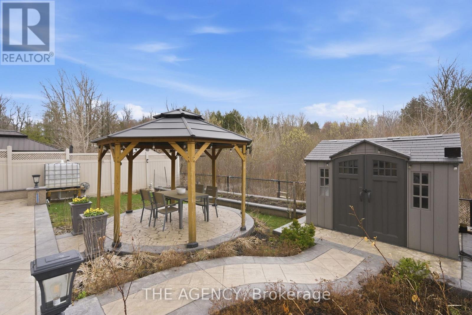 36 Blenheim Circle, Whitby, Ontario  L1P 0E3 - Photo 41 - E13024482