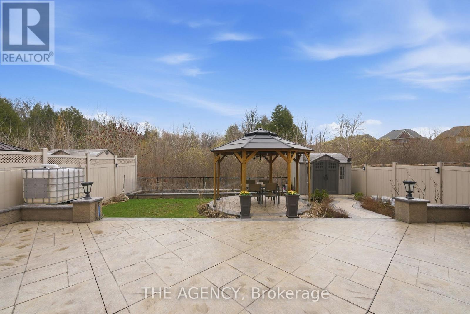 36 Blenheim Circle, Whitby, Ontario  L1P 0E3 - Photo 43 - E13024482