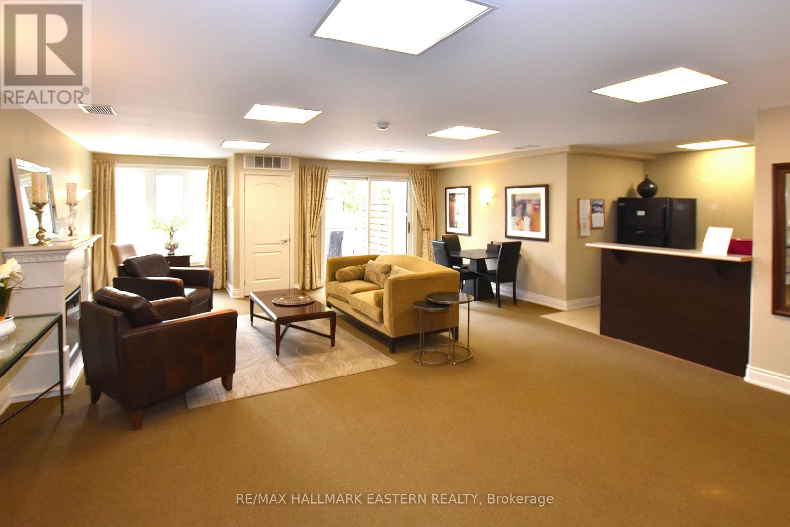 Ph10 - 869 Clonsilla Avenue, Peterborough, Ontario  K9J 0B7 - Photo 3 - X12939286